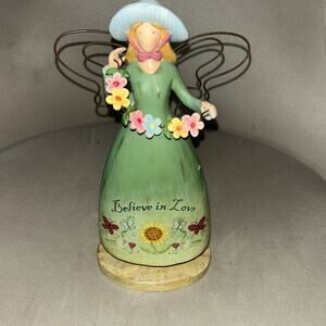 Russ Berrie Angel Figurine Country Cottage Gatherings Believe Love Floral Faith